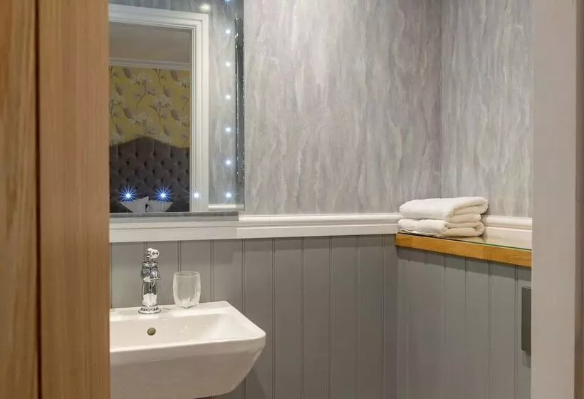 Fotos del hotel Holly Lodge Guest House:  22