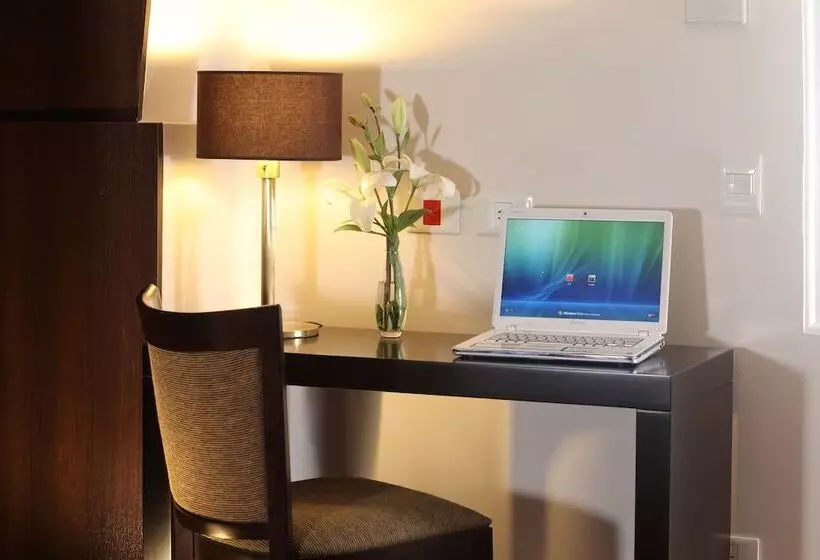 Fotos del hotel Europlaza Hotel & Suites:  24