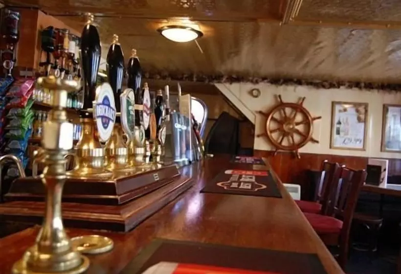 Fotos del hotel Fishermans Tavern:  18