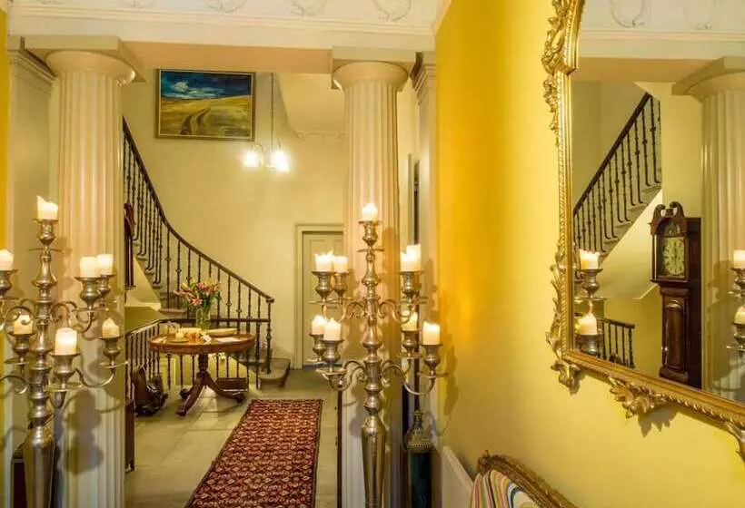 Fotos del hotel Six Brunton Place:  2