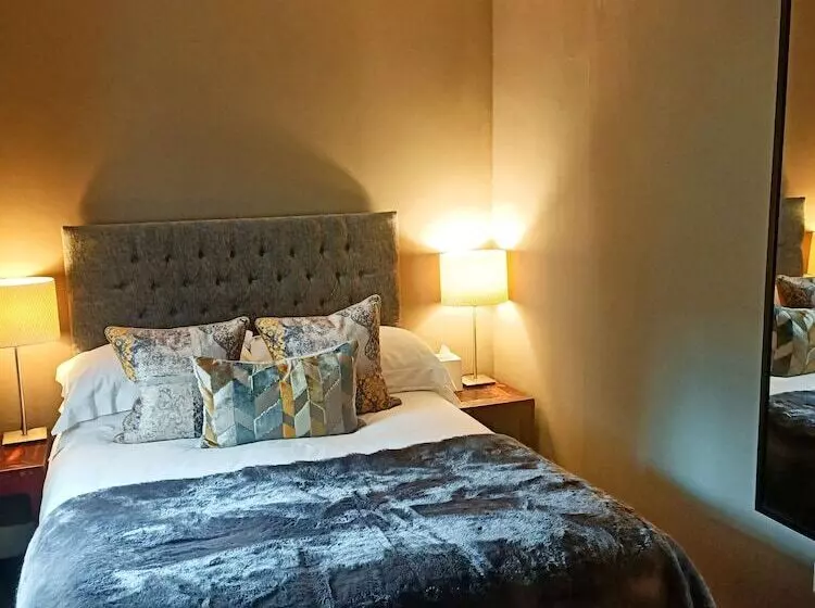 Fotos del hotel Six Brunton Place:  16