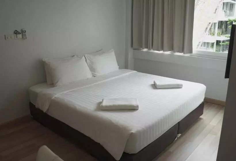 Fotos del hotel Nantra Silom:  18