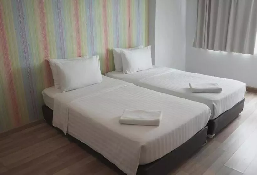 Fotos del hotel Nantra Silom:  17