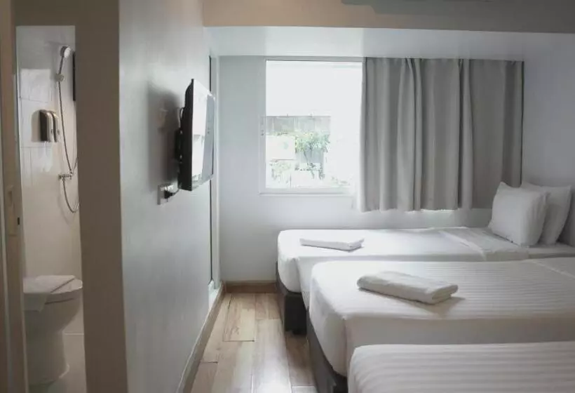 Fotos del hotel Nantra Silom:  20