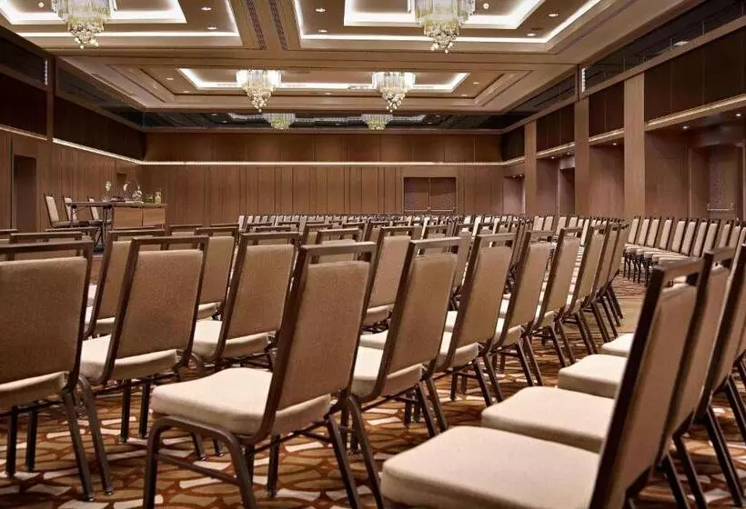 Fotos del hotel Renaissance Istanbul Polat Bosphorus:  15