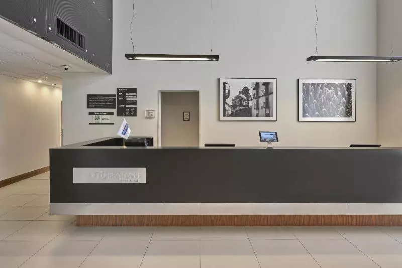 Fotos del hotel City Express Queretaro Jurica:  3