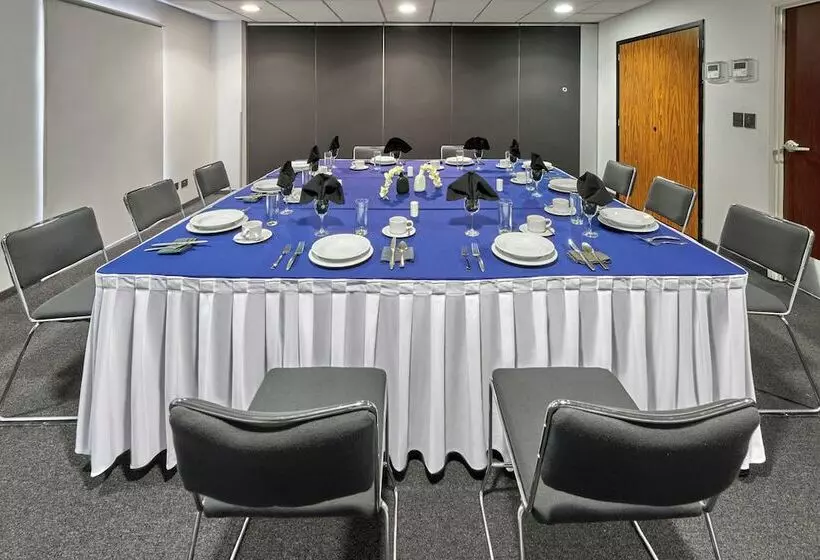 Fotos del hotel City Express Queretaro Jurica:  15