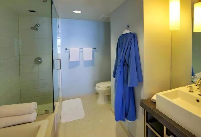 Fotos del hotel Tower 23:  14