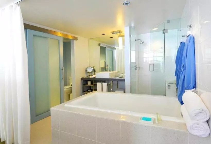 Fotos del hotel Tower 23:  5