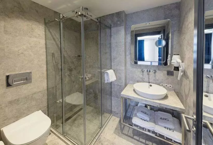 Fotos del hotel Pera Orient Suites:  4