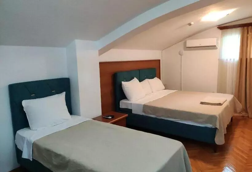 Fotos del hotel Ambasador:  13