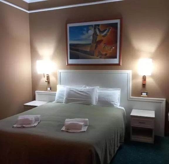 Fotos del hotel Cervara Park:  14