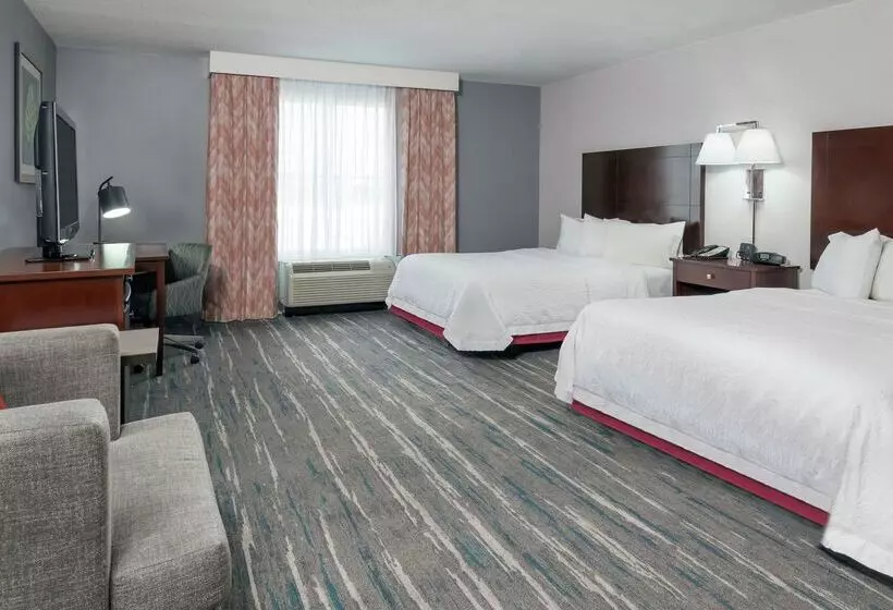 Fotos del hotel Hampton Inn & Suites Orlando Airport At Gateway Village:  15