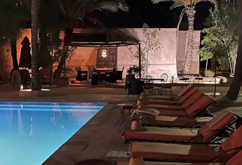 Fotos del hotel Villa 55:  9