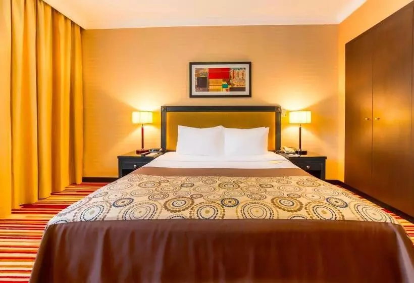 Fotos del hotel Executive Suites By Mourouj Gloria:  21