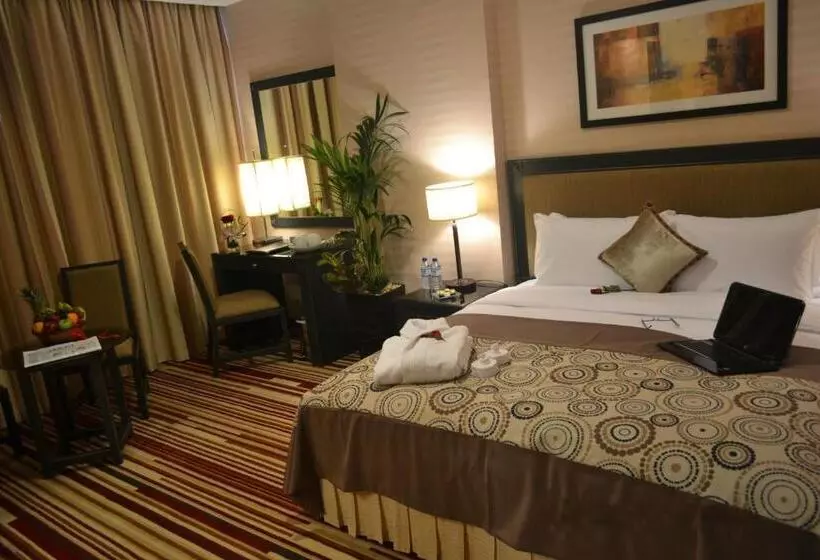 Executive Suites By Mourouj Gloria