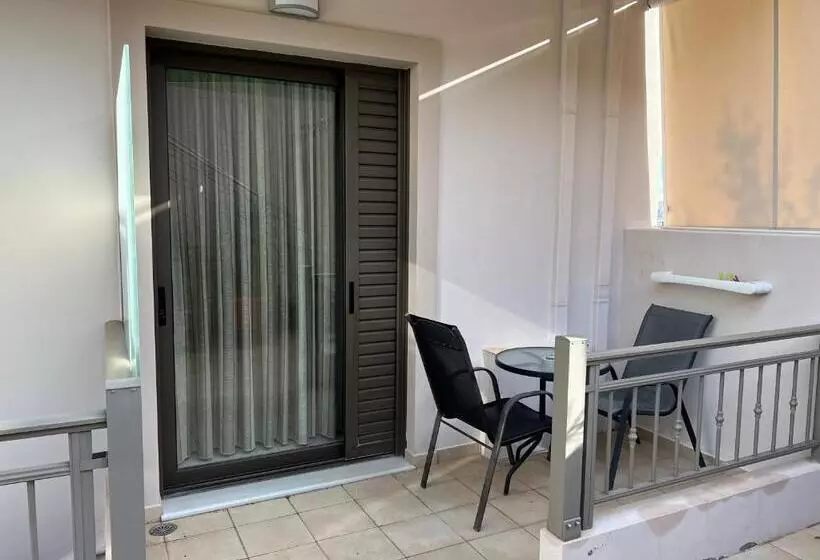 Fotos del hotel Aenaon:  15