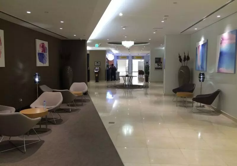 Fotos del hotel Premier Inn Abu Dhabi International Airport:  3
