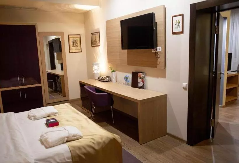 Fotos del hotel Pushcha Congress:  12