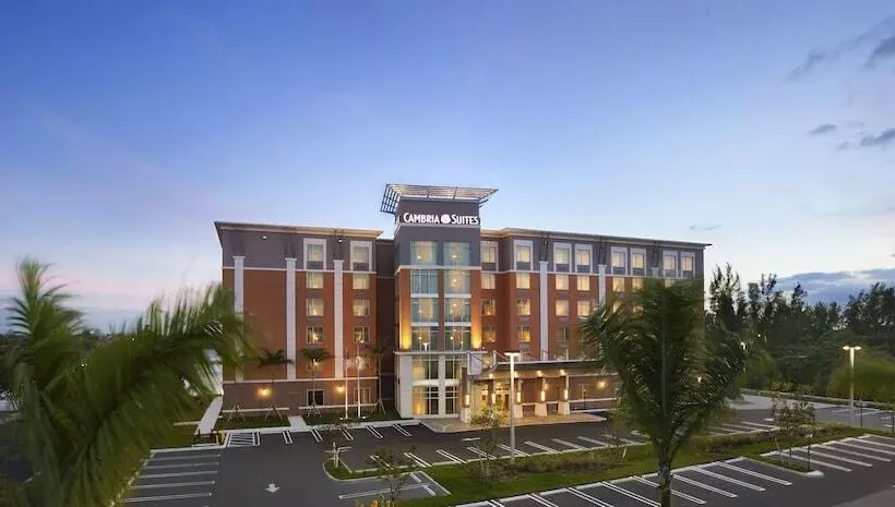 Cambria  Miami Airport  Blue Lagoon