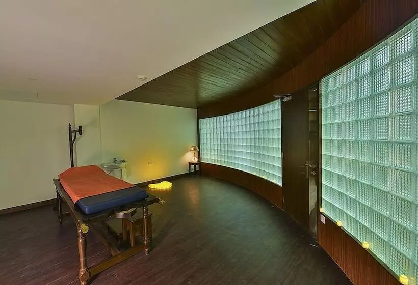 Fotos del hotel Desert Tulip  & Resort:  11