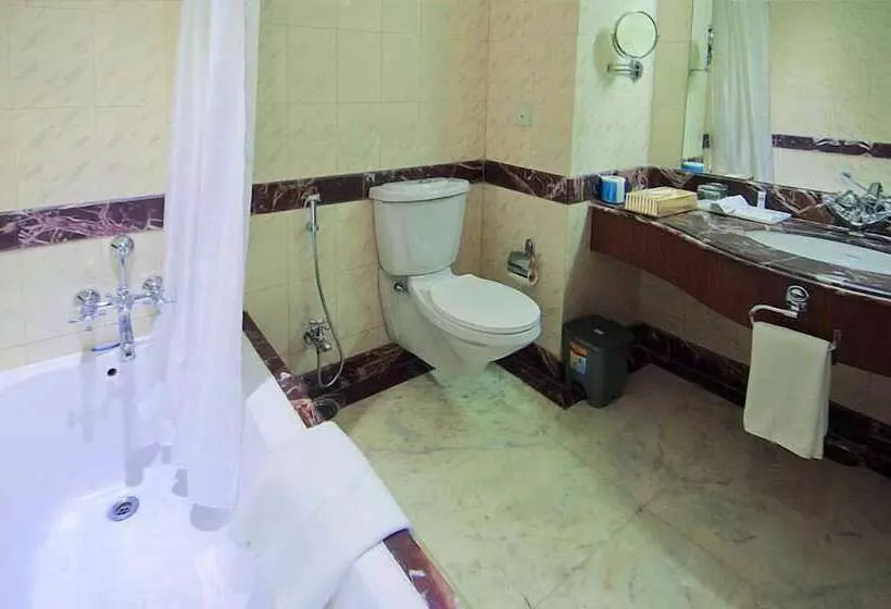 Fotos del hotel Desert Tulip  & Resort:  8