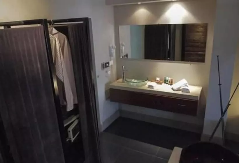 Fotos del hotel Prodeo Hotel + Lounge:  5