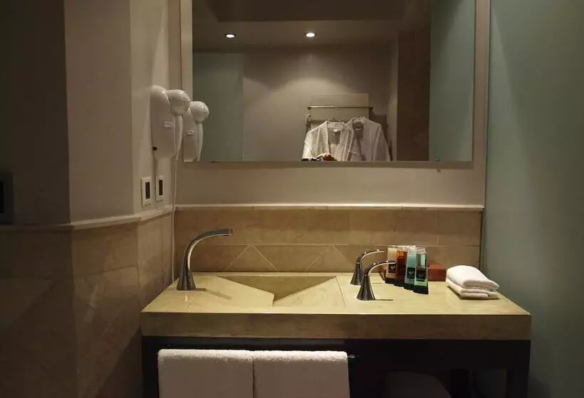 Fotos del hotel Prodeo Hotel + Lounge:  8