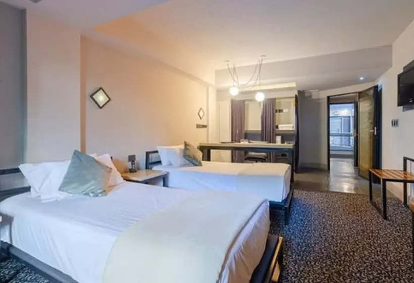 Fotos del hotel Prodeo Hotel + Lounge:  14