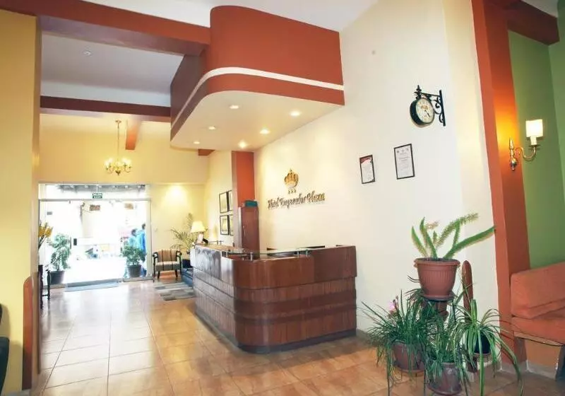 Fotos del hotel Emperador Plaza:  2