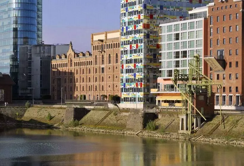 Fotos del hotel Innside By Meliá Düsseldorf Hafen:  42