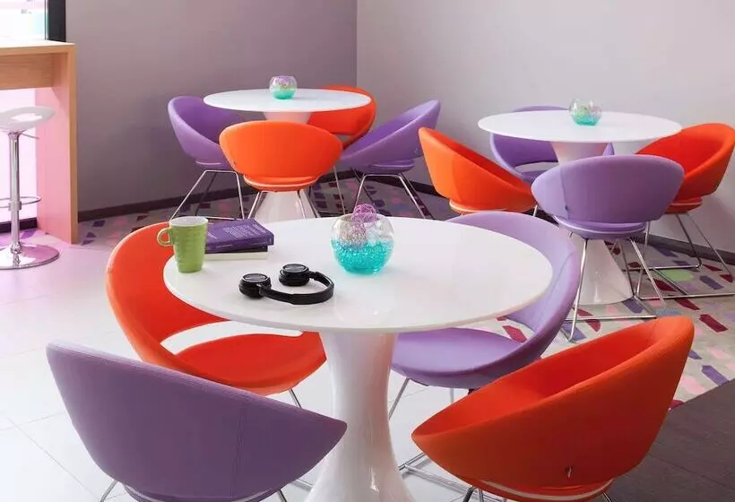 Fotos del hotel Ibis Styles Montbéliard:  9