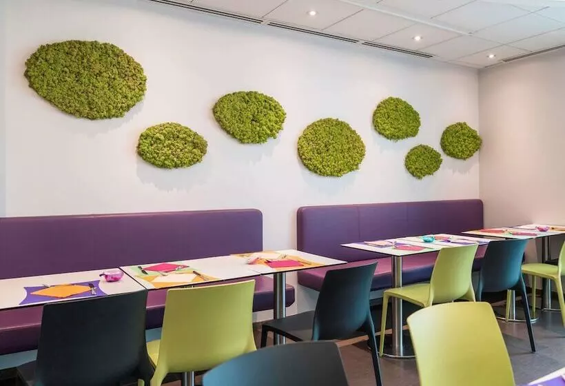 Fotos del hotel Ibis Styles Montbéliard:  17