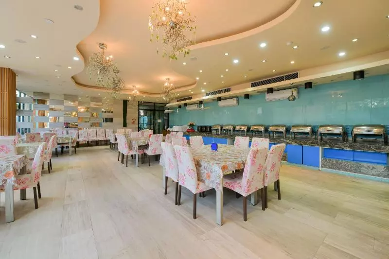 Fotos del hotel D Day Resotel Pattaya:  11