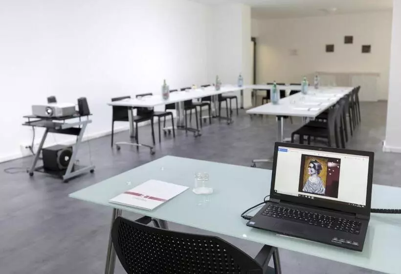 Fotos del hotel Cristina:  20