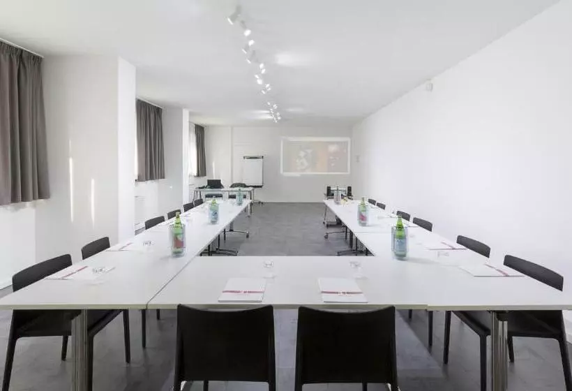 Fotos del hotel Cristina:  5