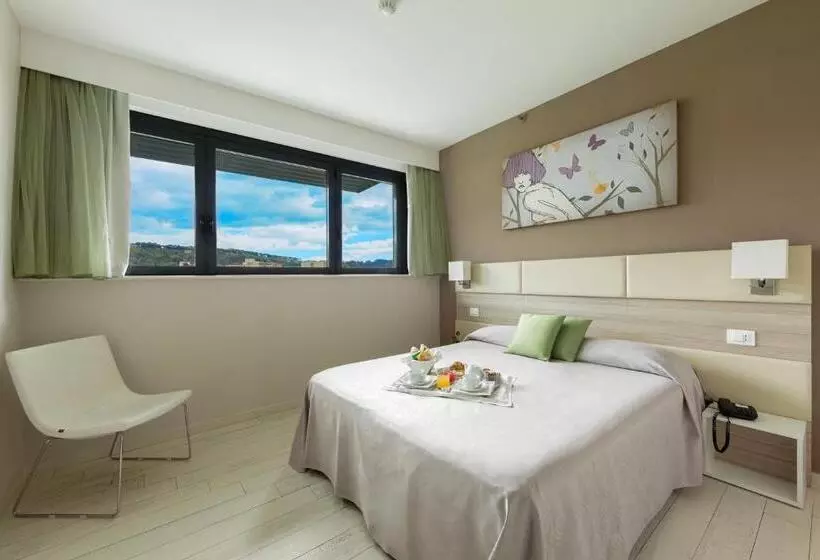 Fotos del hotel Cristina:  23