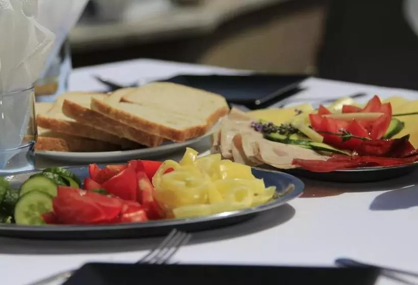 Fotos del hotel Garay Terrace Residence:  3