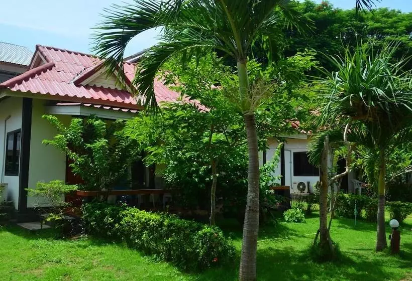 Fotos del hotel Lanta Nice Beach Resort:  25