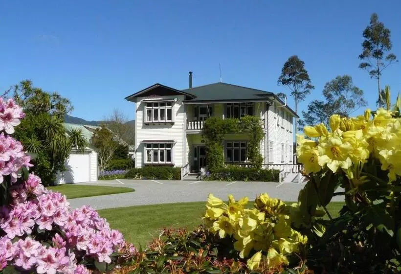 Fotos del hotel Holly Homestead B&b:  23