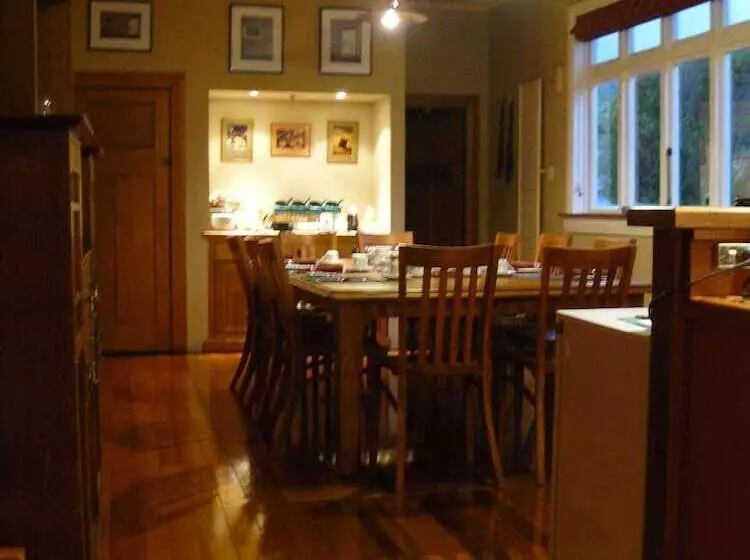 Fotos del hotel Holly Homestead B&b:  11