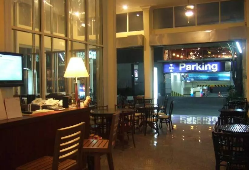 Fotos del hotel Lodge 61:  9