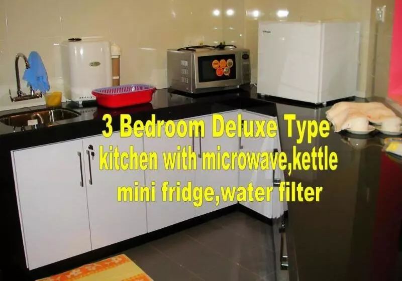 Fotos del hotel Malacca Hotel Apartment:  2