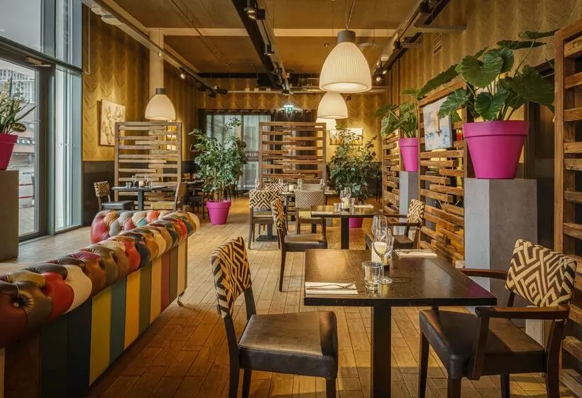 Fotos del hotel Doubletree By Hilton Amsterdam  Ndsm Wharf:  24