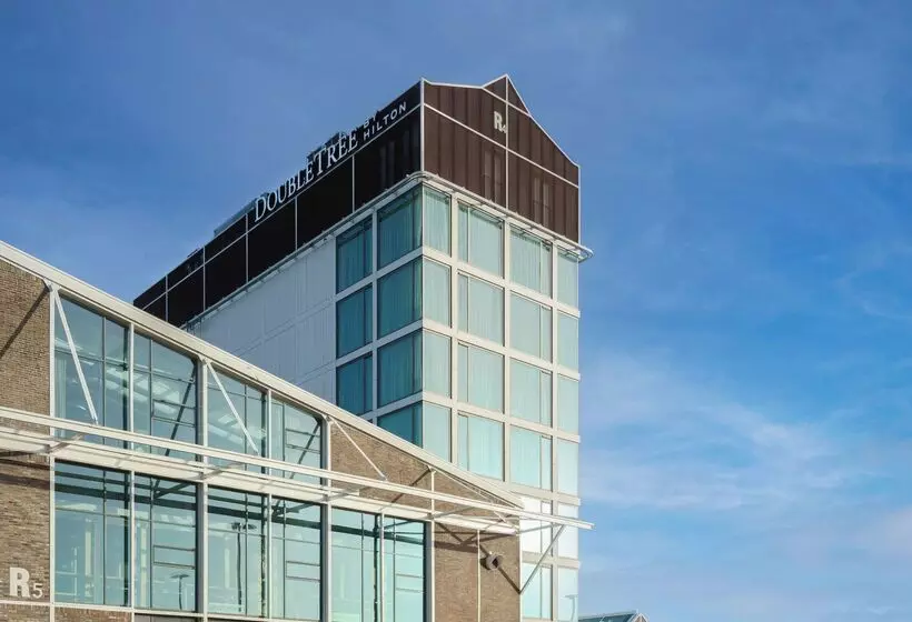 Fotos del hotel Doubletree By Hilton Amsterdam  Ndsm Wharf:  13