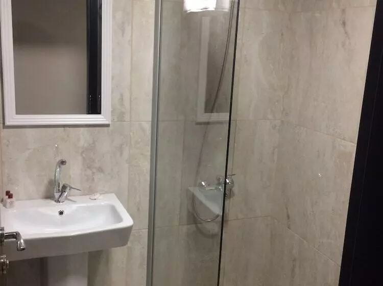 Fotos del hotel Goksu Ant:  15