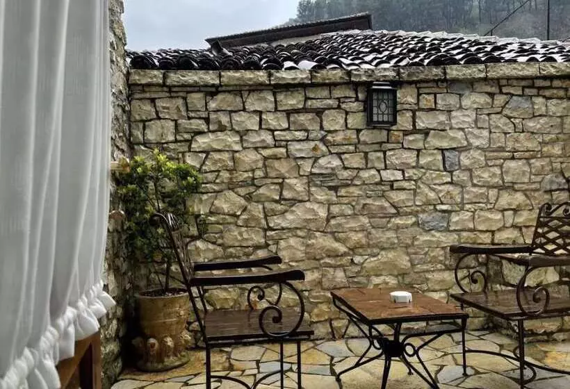 Fotos del hotel Mangalemi:  4