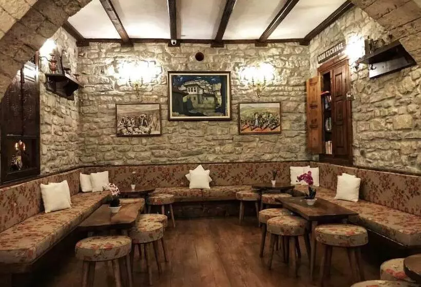 Fotos del hotel Mangalemi:  8