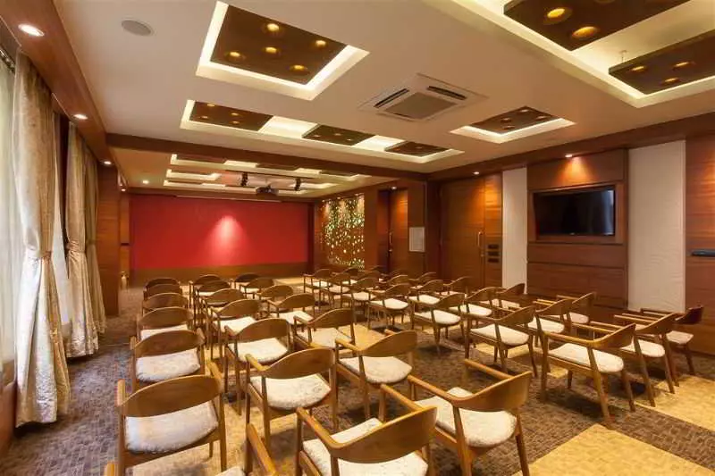 Fotos del hotel Cosmopolitan Ahmedabad:  17