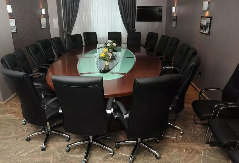 Fotos del hotel Iron:  9